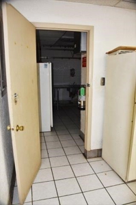 Public Auction- Commercial- Residential- Investment Property - image 33