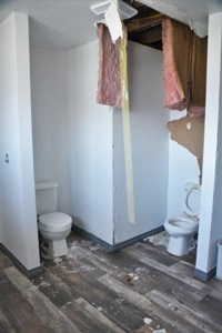 Public Auction- Commercial- Residential- Investment Property - image 40
