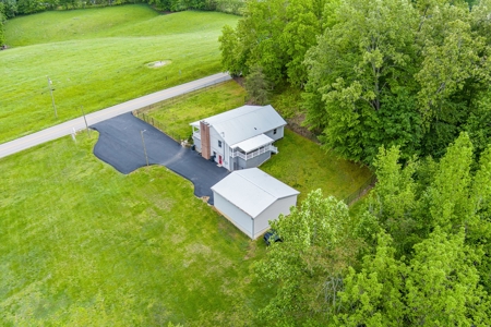 Absolute Auction-On Site-3 Bedroom,2 Bath Home in Albany, KY - image 13