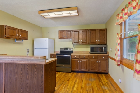 Absolute Auction-On Site-3 Bedroom,2 Bath Home in Albany, KY - image 21