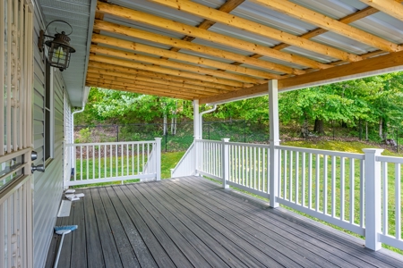 Absolute Auction-On Site-3 Bedroom,2 Bath Home in Albany, KY - image 8