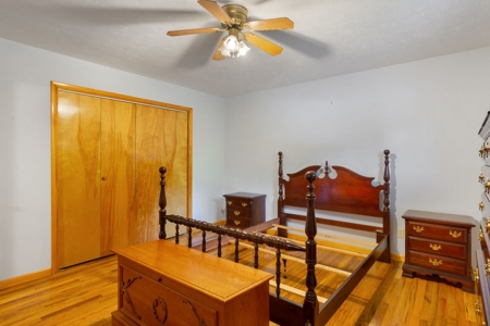 Absolute Auction-On Site-3 Bedroom,2 Bath Home in Albany, KY - image 25
