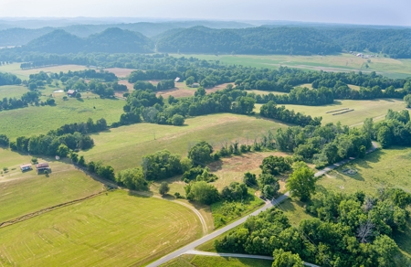 Absolute Auction-Live On-Site-Acreage in Cumberland County - image 12