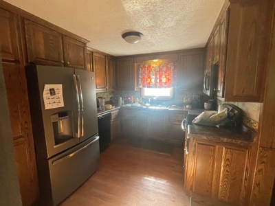 Brick Home & 21 Acres for sale @ Auction in Warren Co. KY. - image 20