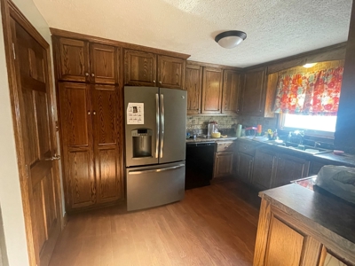 Brick Home & 21 Acres for sale @ Auction in Warren Co. KY. - image 19