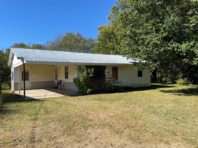2 Bed 1 Bath Northwest AR Investment Opportunity - image 1