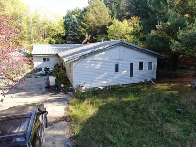 2 Country Homes Real Estate Auction in Montello and Pardeevi - image 47