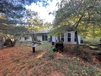 2 Country Homes Real Estate Auction in Montello and Pardeevi - image 35