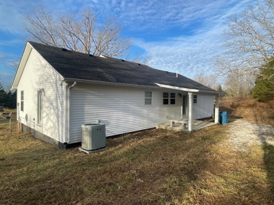 Home & 85.8 acres For Sale @ Auction in Warren County Ky. - image 7
