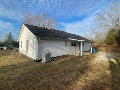 Home & 85.8 acres For Sale @ Auction in Warren County Ky. - image 6