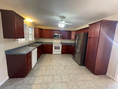Home & 85.8 acres For Sale @ Auction in Warren County Ky. - image 17