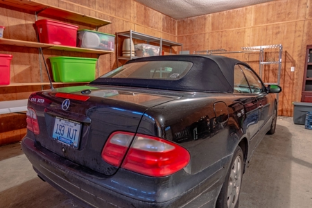 Live On-Site Absolute Auction Offered in 2 Tracts - image 32