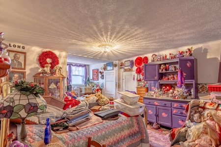 Live On-Site Absolute Auction Offered in 2 Tracts - image 22