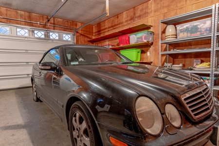 Live On-Site Absolute Auction Offered in 2 Tracts - image 33