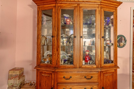 Live On-Site Absolute Auction Offered in 2 Tracts - image 8