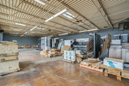 Commercial Property For Sale In Elk City, OK - image 18