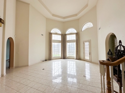 Online Auction Luxury Home & Commercial Kennel - image 7