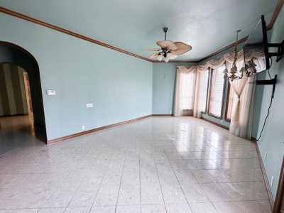 Online Auction Luxury Home & Commercial Kennel - image 17