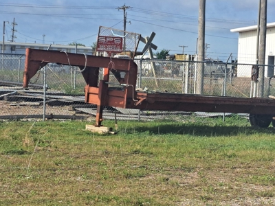 Large live Auction Blackwell Oklahoma - image 8