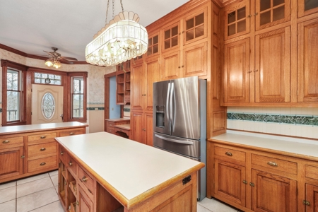 Online Auction Estate Home & 20 Acres, Cabool, MO - image 14