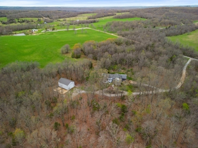 Online Auction Estate Home & 20 Acres, Cabool, MO - image 39
