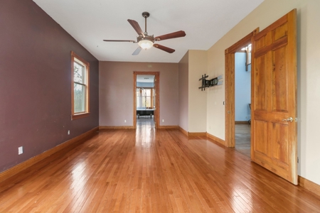 Online Auction Estate Home & 20 Acres, Cabool, MO - image 19