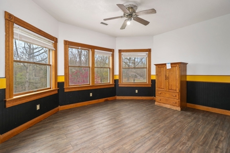 Online Auction Estate Home & 20 Acres, Cabool, MO - image 32