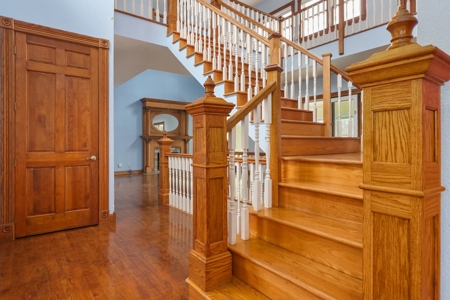 Online Auction Estate Home & 20 Acres, Cabool, MO - image 11