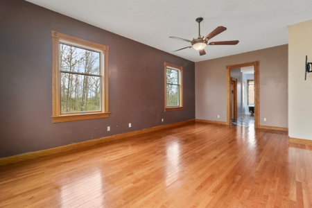 Online Auction Estate Home & 20 Acres, Cabool, MO - image 18