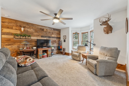 Marquette County Home on 15 Acres Live & Online Auction - image 8