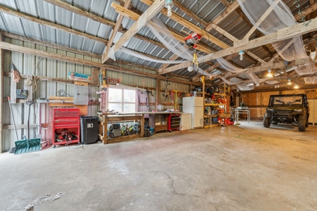 Marquette County Home on 15 Acres Live & Online Auction - image 37