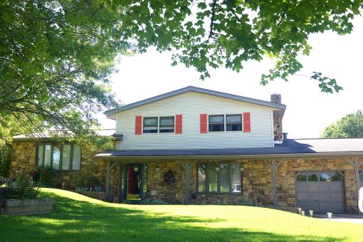 4251 N. Thomas Road, Bloomington, Indiana, 47404