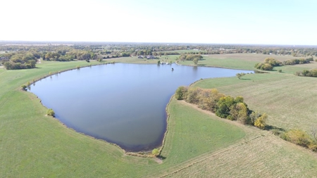Luxury Real Estate Auction in Peculiar Missouri - image 3