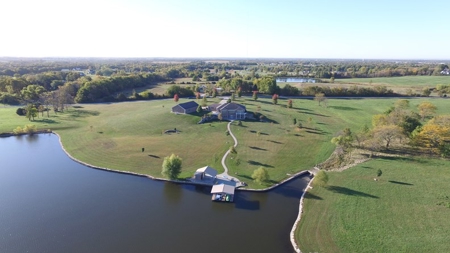 Luxury Real Estate Auction in Peculiar Missouri - image 7