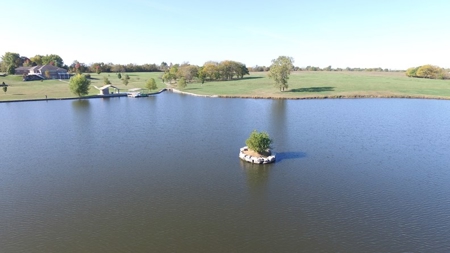 Luxury Real Estate Auction in Peculiar Missouri - image 15
