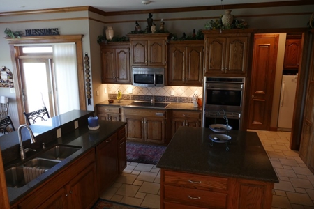 Luxury Real Estate Auction in Peculiar Missouri - image 23