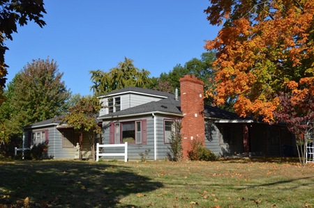 BURR REAL ESTATE and PERSONAL PROPERTY AUCTION - image 7