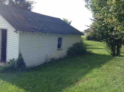 Home On Hwy 63 Outside Of West Plains Mo For Sale - image 23