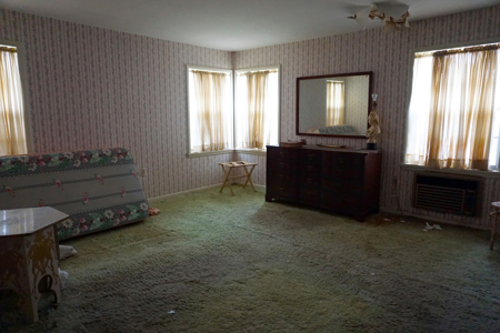 No Reserve Auction - image 6