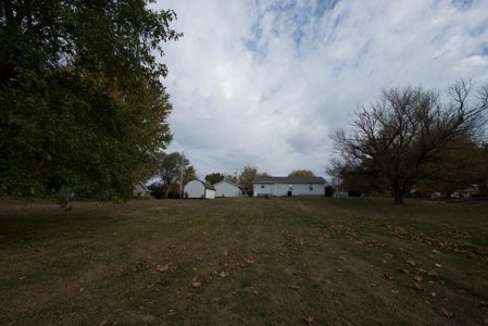 Ellettsville, IN Home For Sale at Auction | Online Auction - image 8