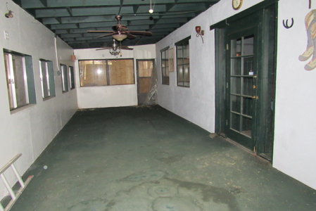 Az Commercial Property Development Lot & 3,500 Sqft Building - image 13