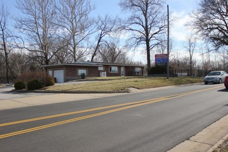 Commercial Real Estate Auction St. Peters MO - image 8