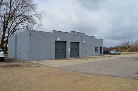 Rio Motors Real Estate Auction - image 4