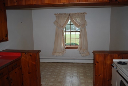 Isle of Wight Real Estate - 3 lots w/House - image 20
