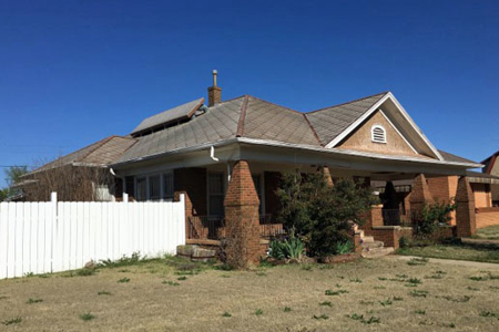 Home for Sale - Clinton, OK - image 17