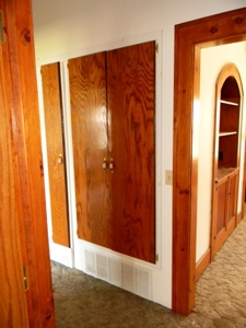 Home for Sale - Clinton, OK - image 25