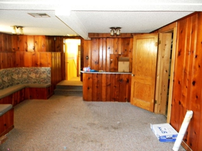 Home for Sale - Clinton, OK - image 46