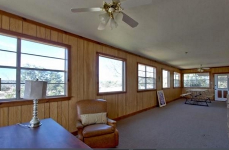 18 (approx) Acres & Residence 10 Minutes From Kerrville TX - image 14