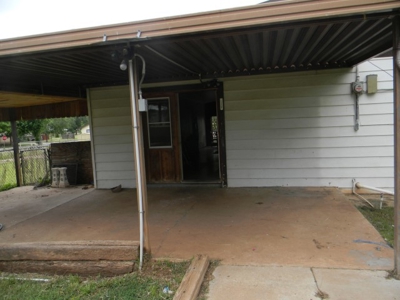 Clinton, Oklahoma Home for Sale - image 5