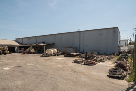 Roanoke Commercial Building, Trucks & Sandblasting Equipment - image 3